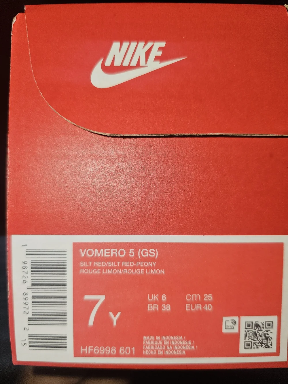 Nike size 7y